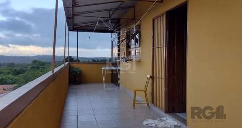 Casa para Venda - 0.18m², 2 dormitórios, sendo 2 suites, 3 vagas - Lomba do Pinheiro