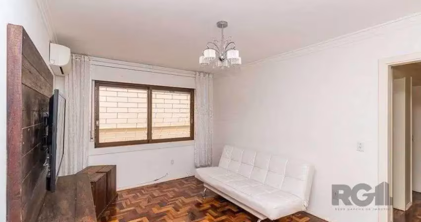 Apartamento 82m² - 2 dormitórios, 1 vaga no bairro Menino Deus