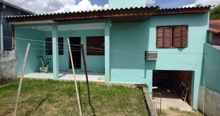 Casa em Porto Alegre, no bairro Campo Novo, com 2 dormitório(s), e 2 banheiros, à venda.