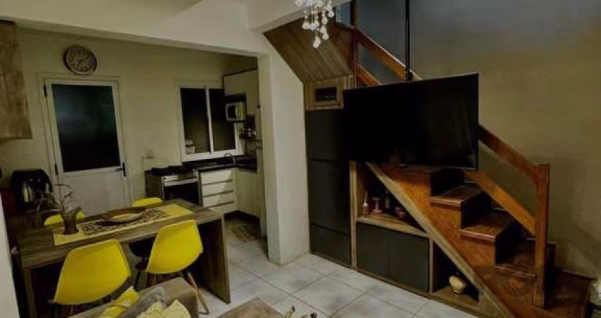 Casa na Hípica de 3 dormitórios e vaga