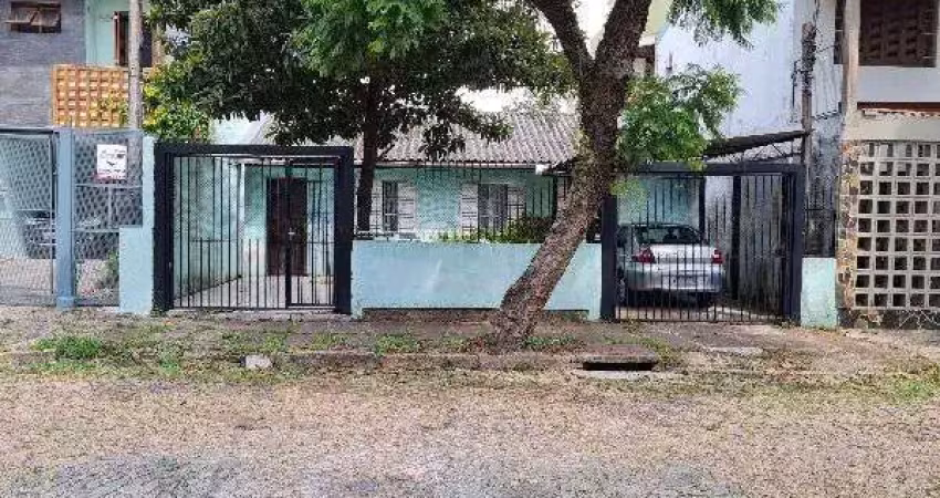 Casa para Venda - 85m², 3 dormitórios, 1 vaga - Ipanema