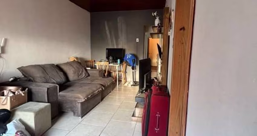 casa com 4 Dormitórios no Bairro Restinga