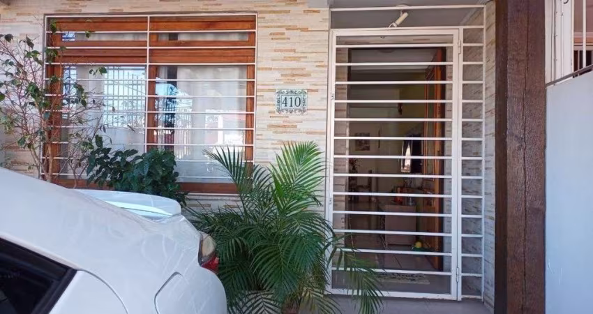 Casa para Venda - 131.92m², 2 dormitórios, sendo 2 suites, Guarujá