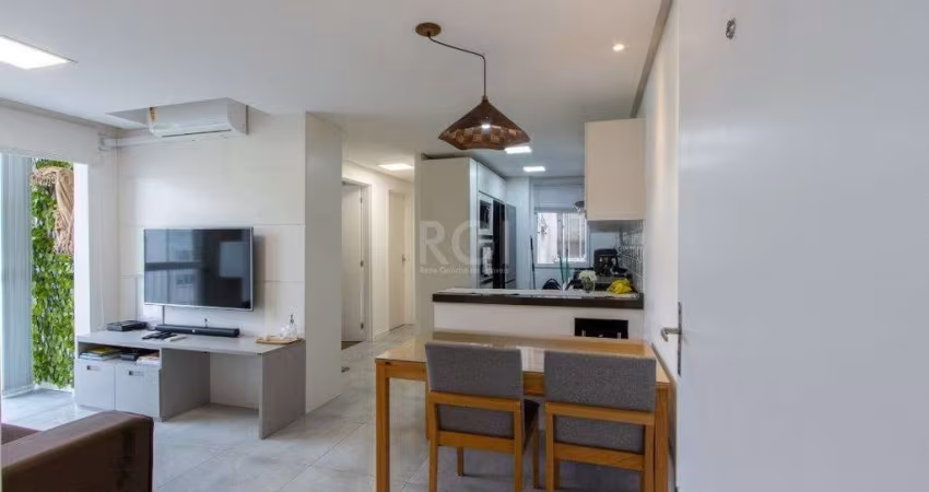 Apartamento diferenciado, excelente acabamento e decoração interna, com aproximadamente 51m