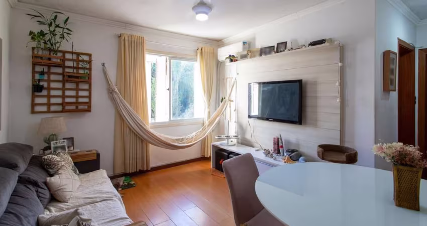 Apartamento 02 dormitórios I bairro Cristal