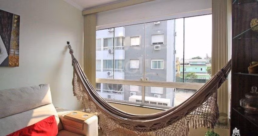Apartamento 2 dormitórios, 1 vaga Cavalhada Cristal
