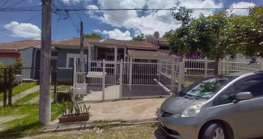 Casa no bairro Hípica - 2 dormitórios