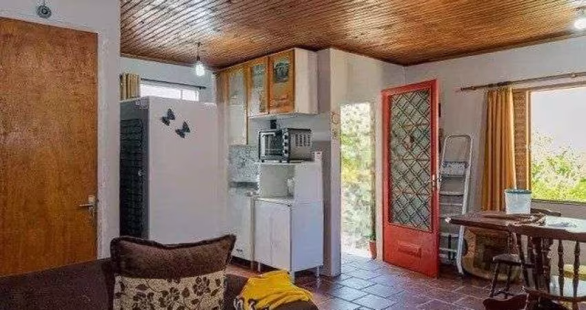 Casa 1 dormitório e 1 vaga no jardim Sabará