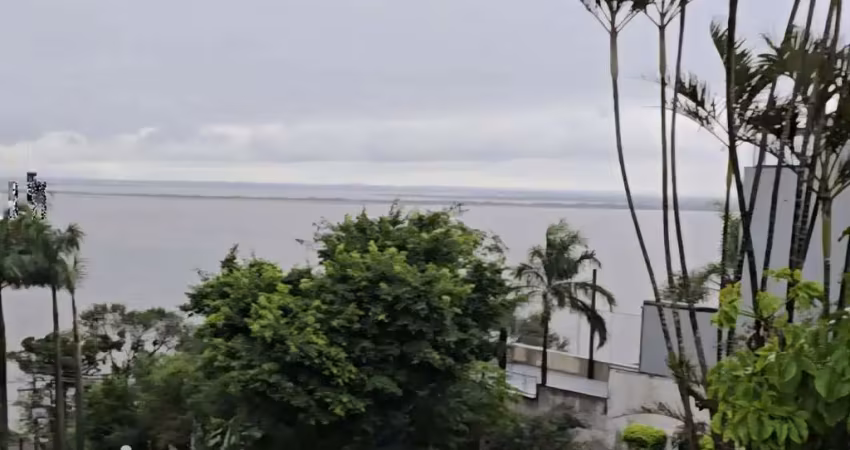 Casa com piscina Bairro Cristal