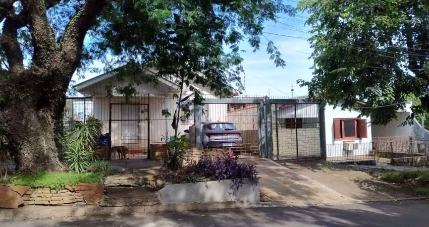 Casa com 2 quartos à venda na Avenida João Ferreira Jardim, --, Parque Santa Fé, Porto Alegre