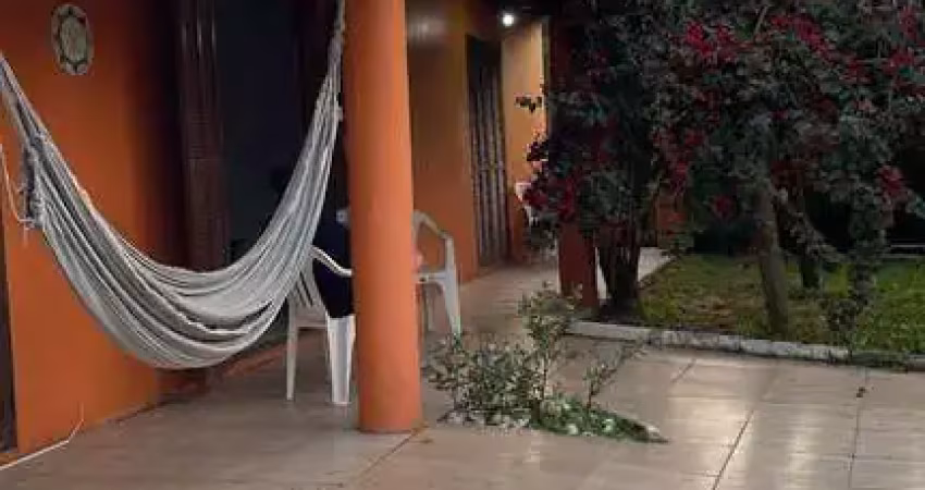 Casa com 3 quartos à venda na Rua da Bandeira, --, Itapeva, Torres
