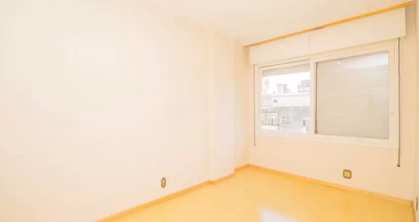 Apartamento de 2 quartos com 51 metros privativos na av: senador salgado filho