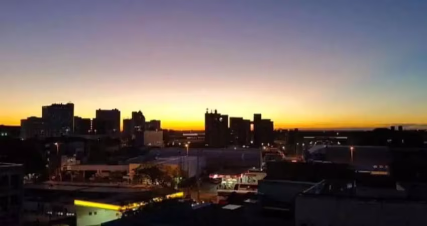 Apartamento com 3 dormitórios, 1 vaga e elevador, rua: ernesto alves - floresta