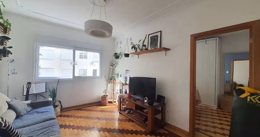 Vende-se apartamento com 1 quarto e 57,7 m² – cidade baixa