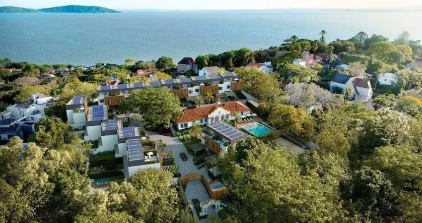Casa no condominio villa portal, com 3 suítes no bairro vila conceição.