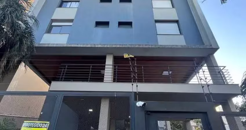 Apartamento a venda de dois quartos, de 63, 54 metros, excelente predio a 100 metros da protasio alves