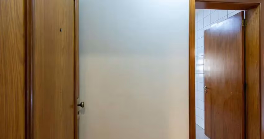 Apartamento com 3 quartos à venda na Avenida Ganzo, --, Menino Deus, Porto Alegre
