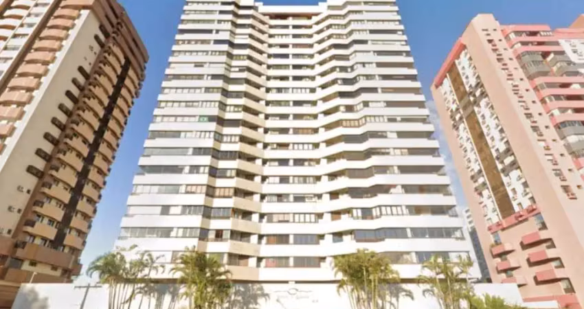 Apartamento à venda com 3 quartos 125 m² no menino deus