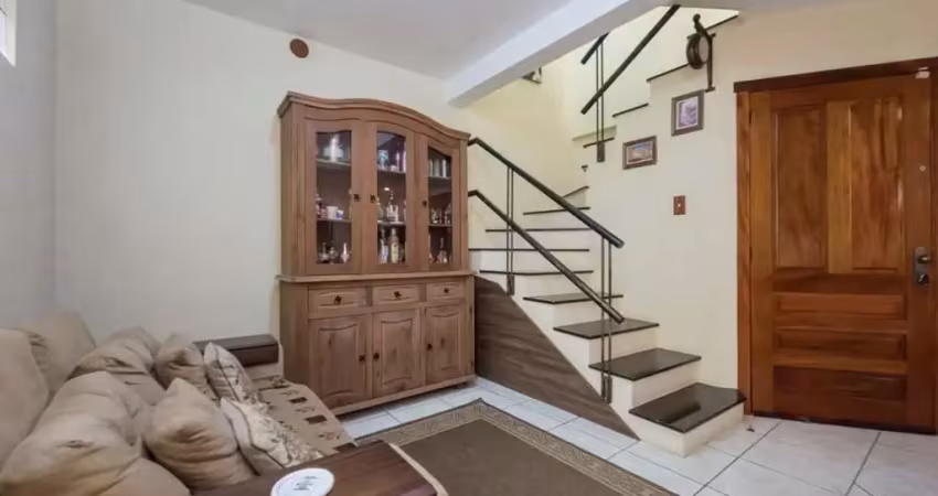 Casa de condomínio com 3 dormitórios e 1 suíte e 151 m² em porto alegre/rs