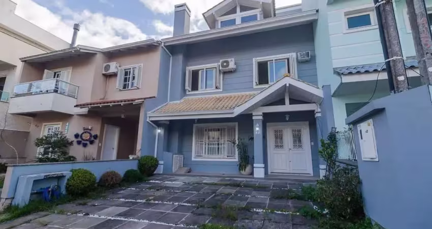 Casa em condomínio fechado com 3 quartos à venda na Rua Corticeira, --, Hípica, Porto Alegre
