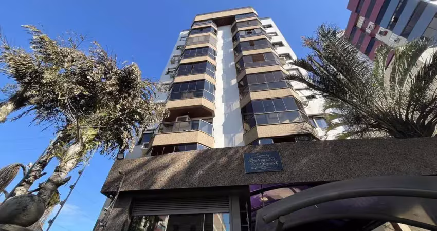 Apartamento de 3 quartos, suíte e 2 vagas de garagem no bairro menino deus poa