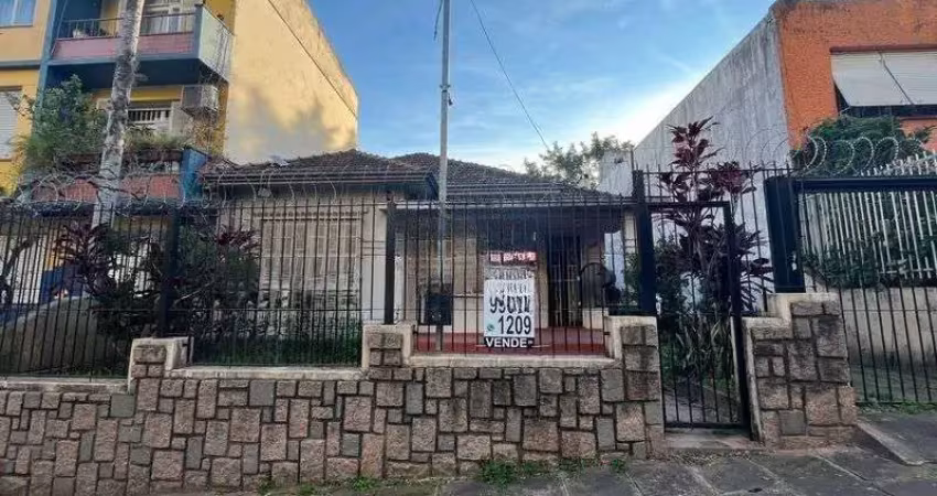 Casa 4 dormitórios no bairro rio branco em porto alegre para alugar