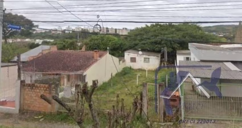 AVALIA PROPOSTAS - DAÇÃO    &lt;BR&gt;Excelente Terreno no  bairro  Cavalhada, medindo 10m de frente e 30m de frente a fundos, perfazendo um total de 300m² de área. Ônibus e lotação em frente e comple
