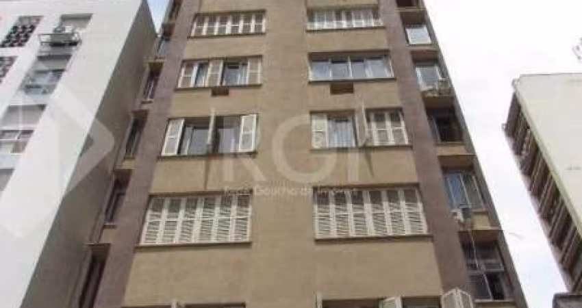 Apartamento 117m² em andar alto, 3 dormitórios no Centro Histórico.&lt;BR&gt;&lt;BR&gt;São distribuídos em living para 2 ambientes, 3 dormitórios, banheiro social, cozinha, área de serviço e banheiro 