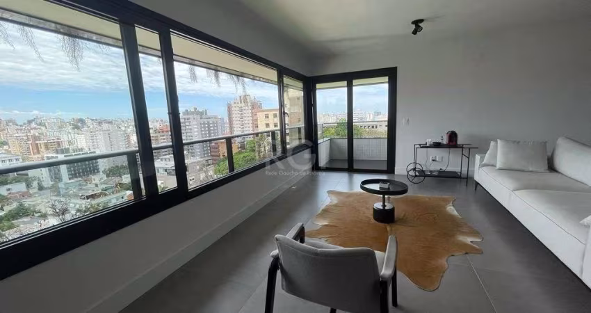 APARTAMENTO, 3 SUÍTES, 1 VARANDA, 3 VAGAS DE GARAGEM, BAIRRO HIGIENÓPOLIS, PORTO ALEGRE/RS.    &lt;BR&gt; &lt;BR&gt;Excelente Apartamento  com 03 Suítes e 03 Vagas no Bairro Higienópolis.&lt;BR&gt;Ass