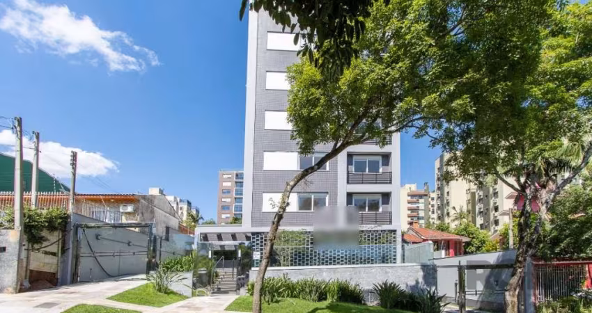 Apartamento com 3 dormitórios, sendo 1 suíte (opção de 2 dormitórios mais living estendido), no bairro Tristeza, com sala de estar/escritório com sacada, sala de jantar, banheiro social, lavabo, área 