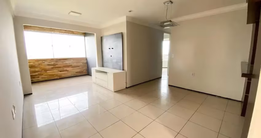 Apartamento com 75m três  quartos nascente ao lado da  unifor