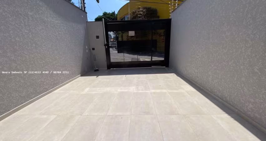 Sobrado para Venda em São Paulo, Vila Carrão, 3 dormitórios, 3 suítes, 4 banheiros, 4 vagas