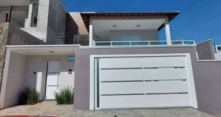 Casa com 3 quartos à venda na Rua Serra do Cipó, 110, Residencial Serra Morena, Pouso Alegre