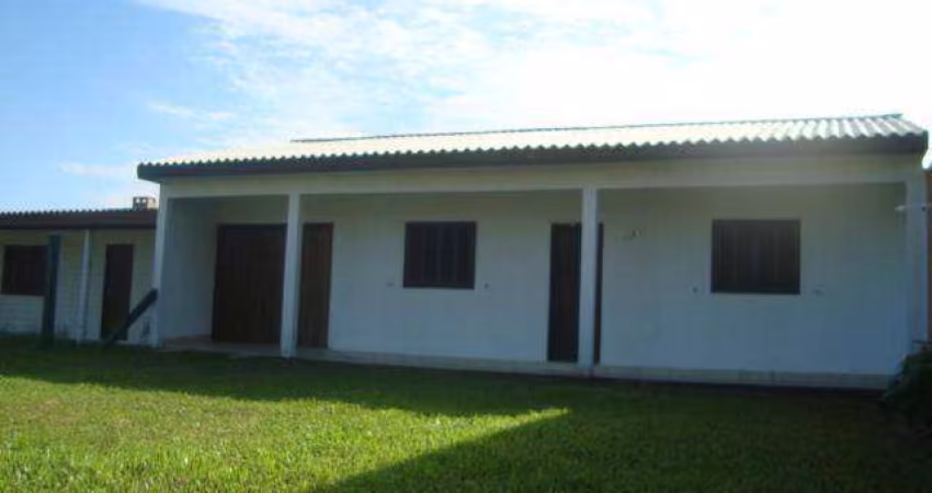 Casa com 2 dormitórios à venda por R$ 190.000,00 - Costa do Sol - Cidreira/RS