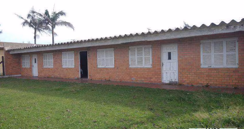 Casa com 9 dormitórios à venda por R$ 189.000,00 - Centro - Balneário Pinhal/RS
