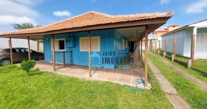 DUAS CASAS , EM ÓTIMA LOCALIZAÇÃO!!
