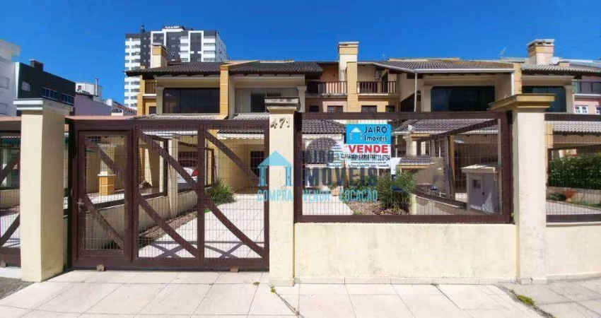 Sobrado Triplex com 5 dormitórios à venda por R$ 850.000 - Centro - Tramandaí/RS