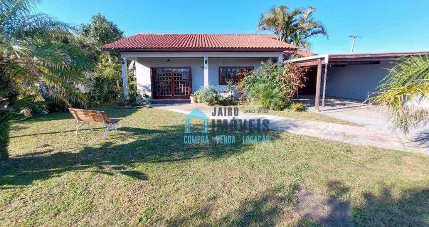 Linda CASA com área gourmet, 3 dormitórios à venda por R$ 370.000 - Centro - Balneário Pinhal/RS