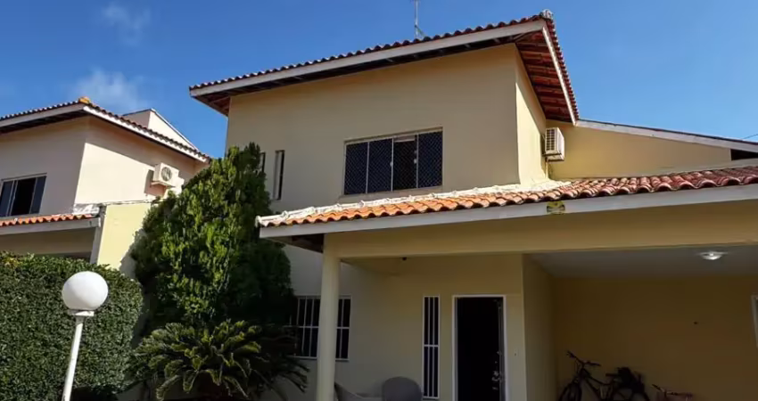 Vende Casa de Condomínio Jardim Eldorado