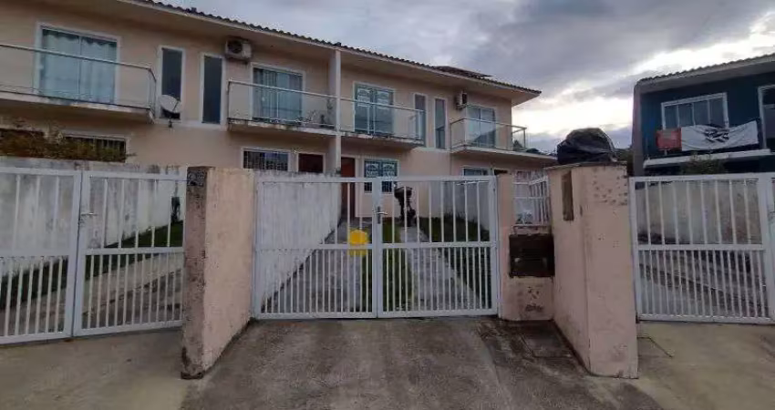 Casa em condomínio fechado com 2 quartos para alugar na Rua Licurana, 27, Potecas, São José