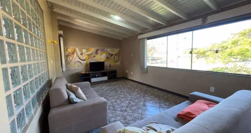 Casa com 3 quartos à venda na Rua José de Alencar, Capoeiras, Florianópolis
