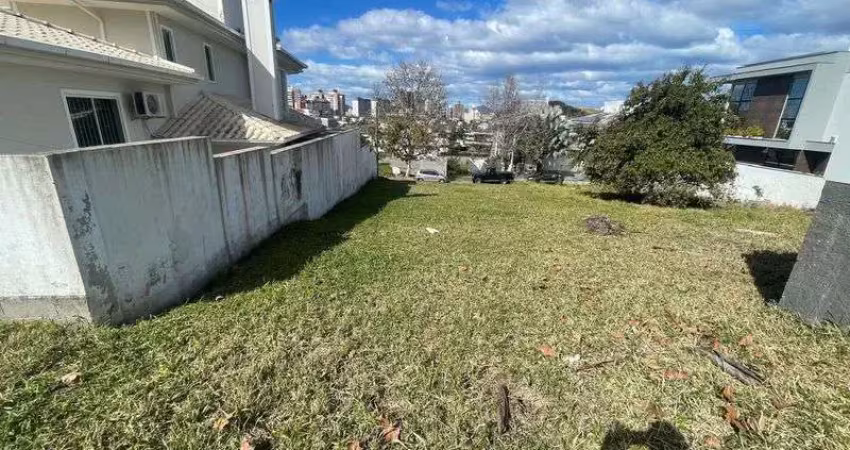 Terreno à venda na AV. Pedra Banca, Pedra Branca, Palhoça