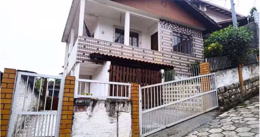 Casa com 3 quartos à venda na Travessa Santa Terezinha, 49, Saco dos Limões, Florianópolis