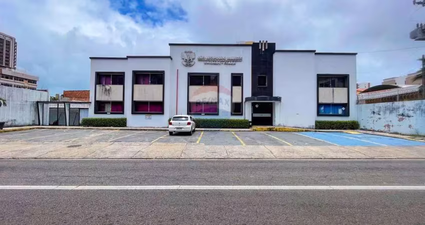 Versatilidade e oportunidade no coração de fortaleza: prédio comercial de alta visibilidade para empreendimentos modernos