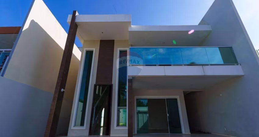 Casa no Eusébio com 4 Quartos, 4 Suítes, 2 Vagas e Quintal