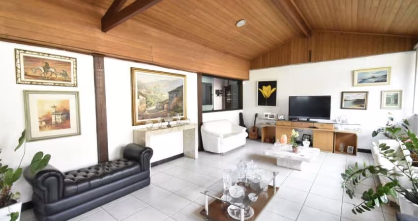 Casa com 5 quartos à venda na Mondovi, 1, Bandeirantes, Belo Horizonte