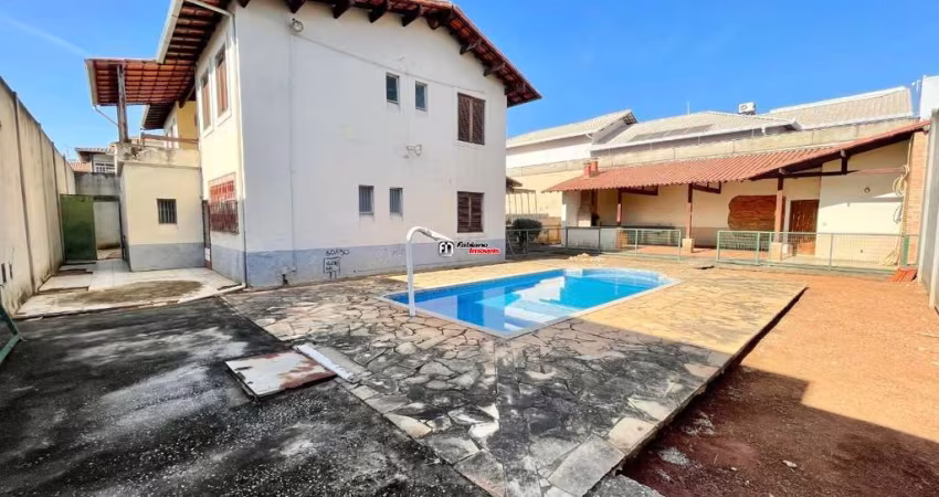 Casa com 5 quartos à venda na Rua Augusto Moreira, 1111, Santa Amélia, Belo Horizonte