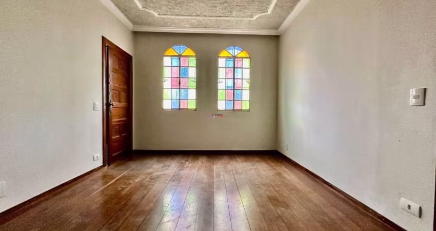 Casa com 3 quartos à venda na Rua Professor Almeida Cunha, 9, São Luiz, Belo Horizonte