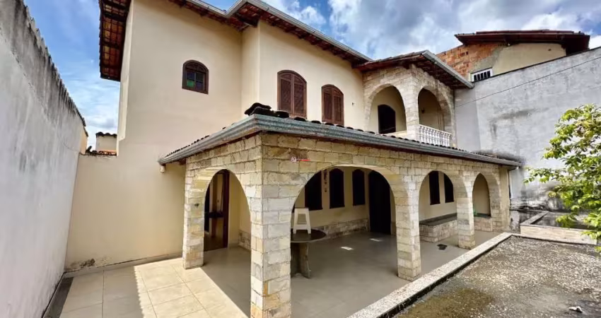Casa com 3 quartos à venda na Rua Olavo Bilac, 1, Copacabana, Belo Horizonte