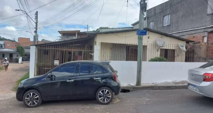 Casa para venda 4 dormitórios mais escritório na Lomba do Pinheiro em Porto Alegre - CA384
